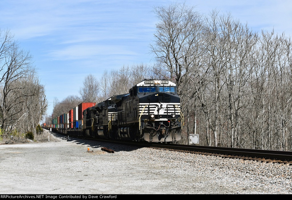 NS Intermodal Train 275